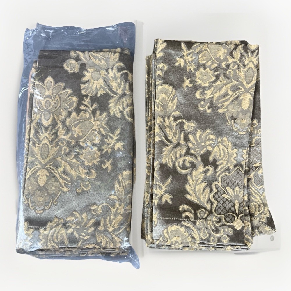WATERFORD LINENS Wiltshire Set of 8 Total Napkins Bronze/Gold RARE New